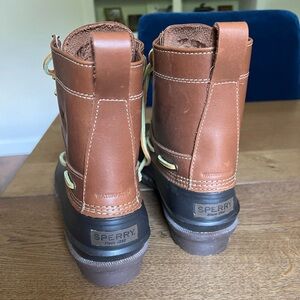 Sperry Decoy Boot never worn